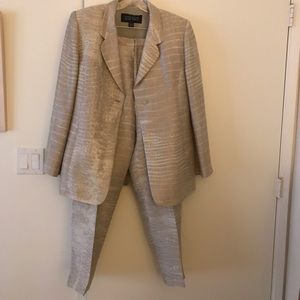 !❤️Ellen Tracy dress pants suit